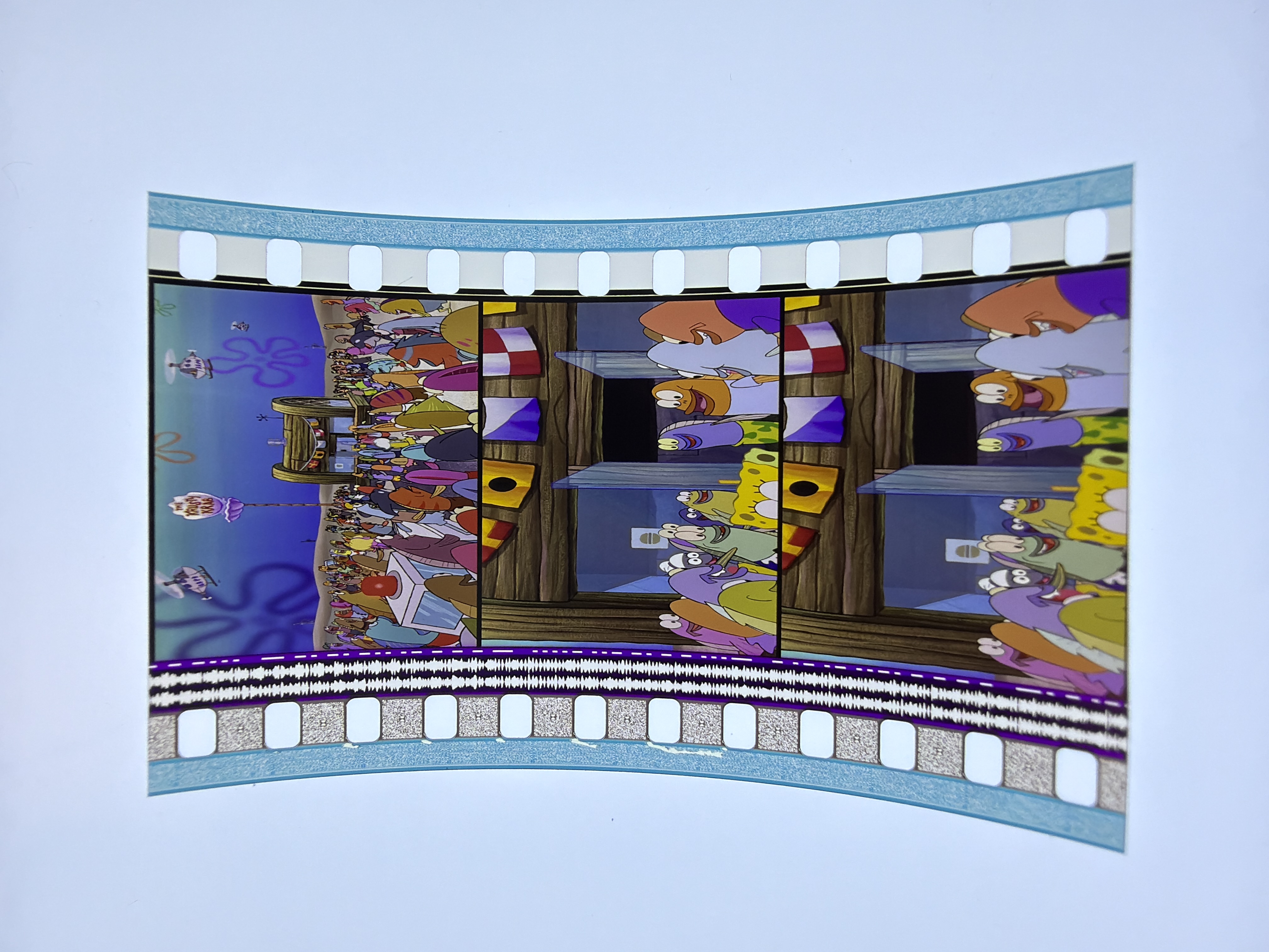 SpongeBob SquarePants and Crowd